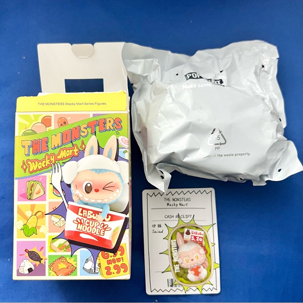 CONFIRMED SALAD - THE MONSTERS Wacky Mart Series Figures